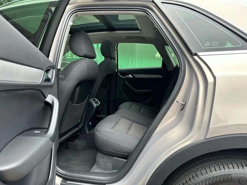 Audi Q3 2015