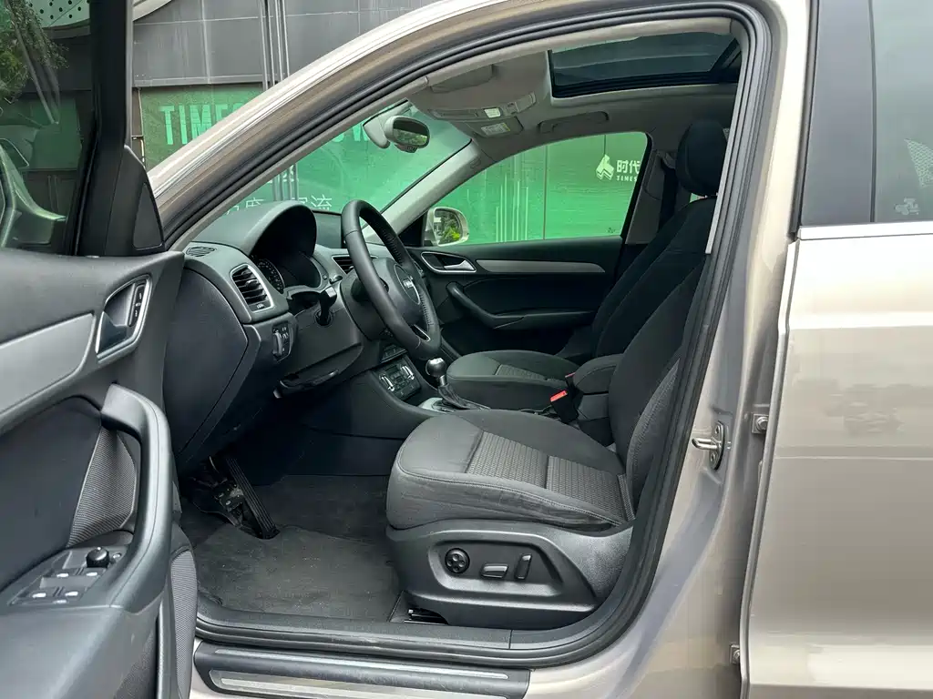 Audi Q3 2015