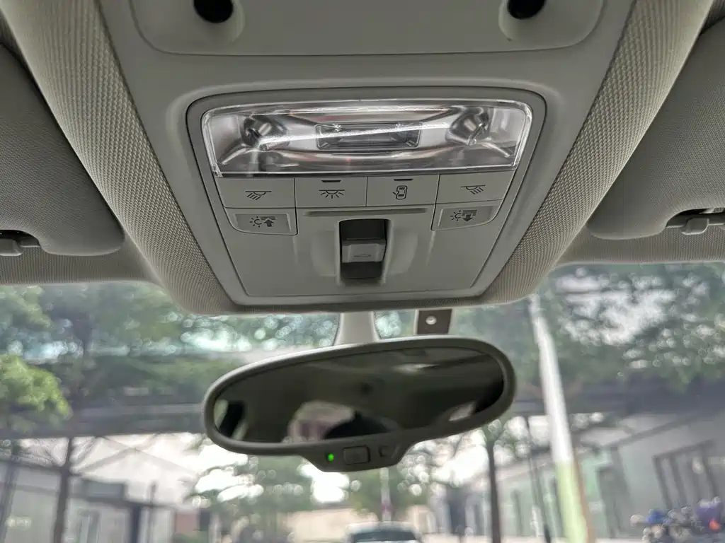 Audi Q3 2015 — фото 26