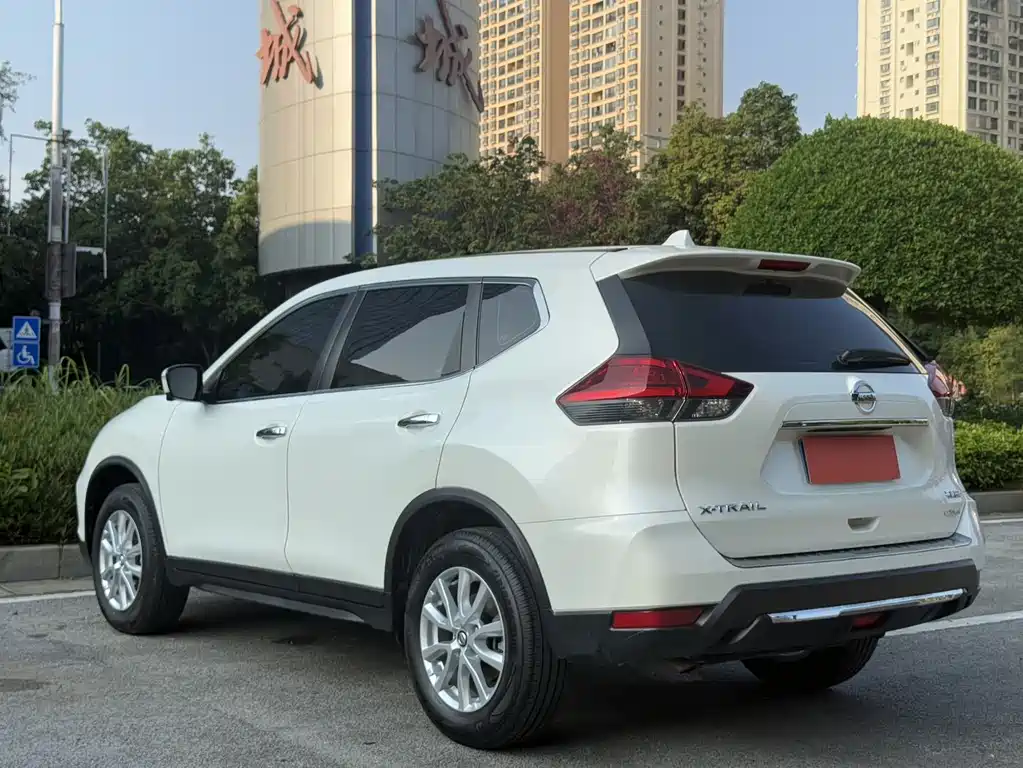 Nissan X-Trail 2019 — фото 8