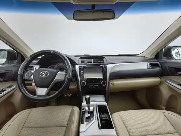 Toyota Camry 2012