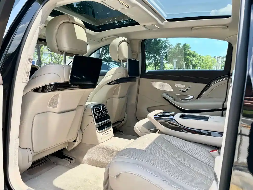 Mercedes-Benz Maybach S-Class 2020 — фото 13