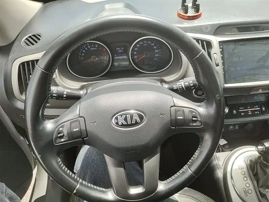 Kia Sportage 2015 — фото 11