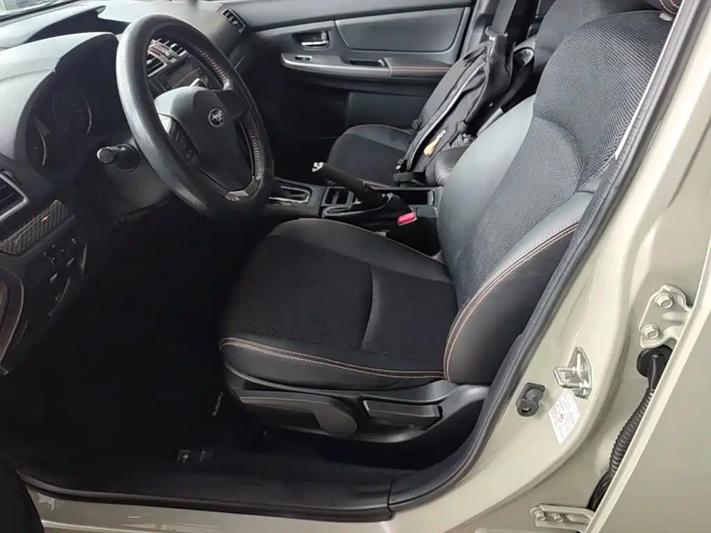 Subaru XV 2015 — фото 15