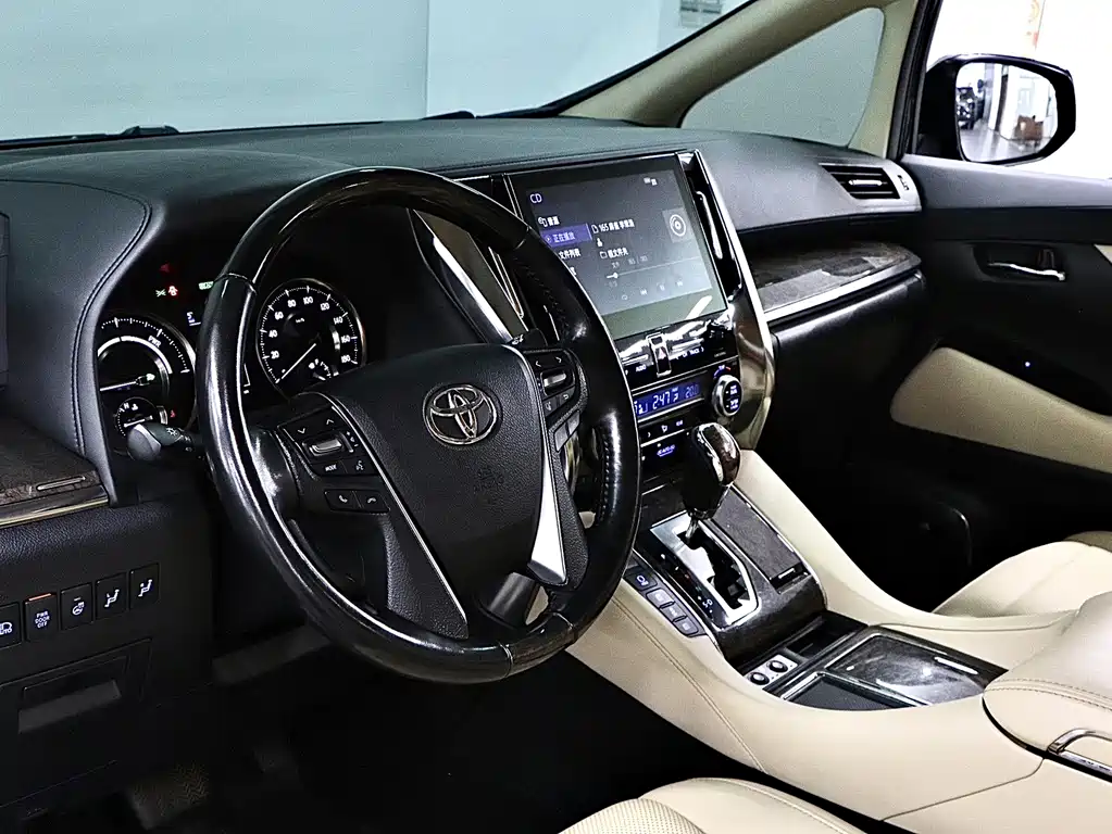 Toyota Wilfa 2021 — фото 11