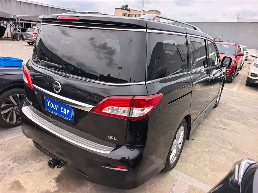 Nissan Quest 2017