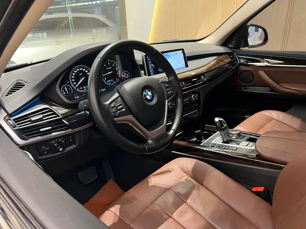 BMW X5 2017 — фото 10