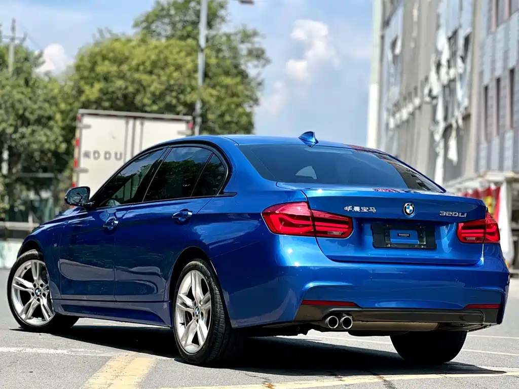 BMW 3 Series 2017