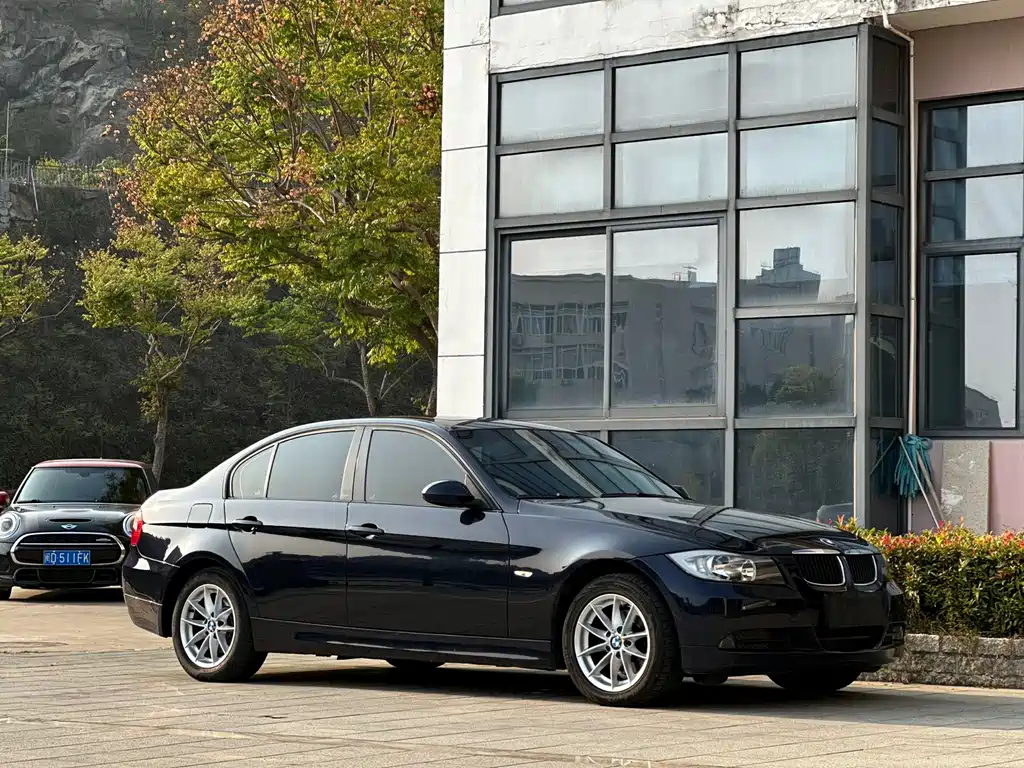 BMW 3 Series 2007