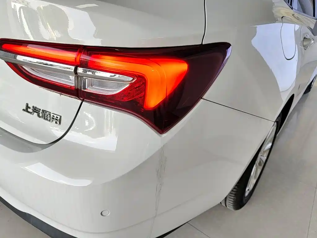 Buick Verano 2020 — фото 24