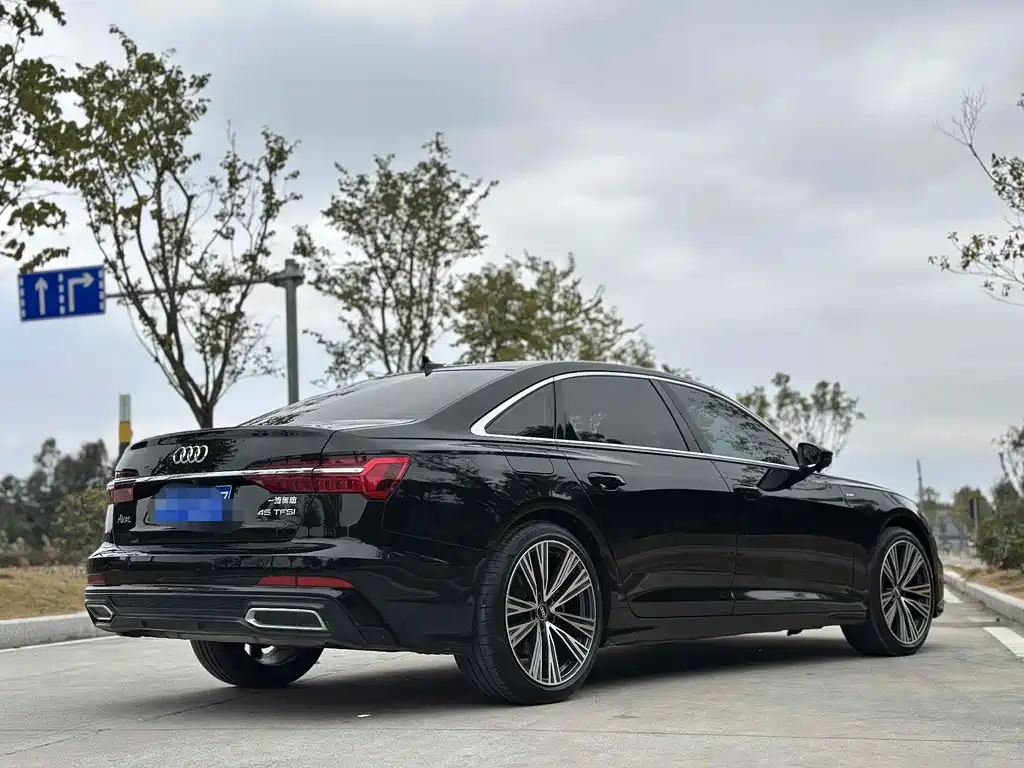 Audi A6L 2021 — фото 4