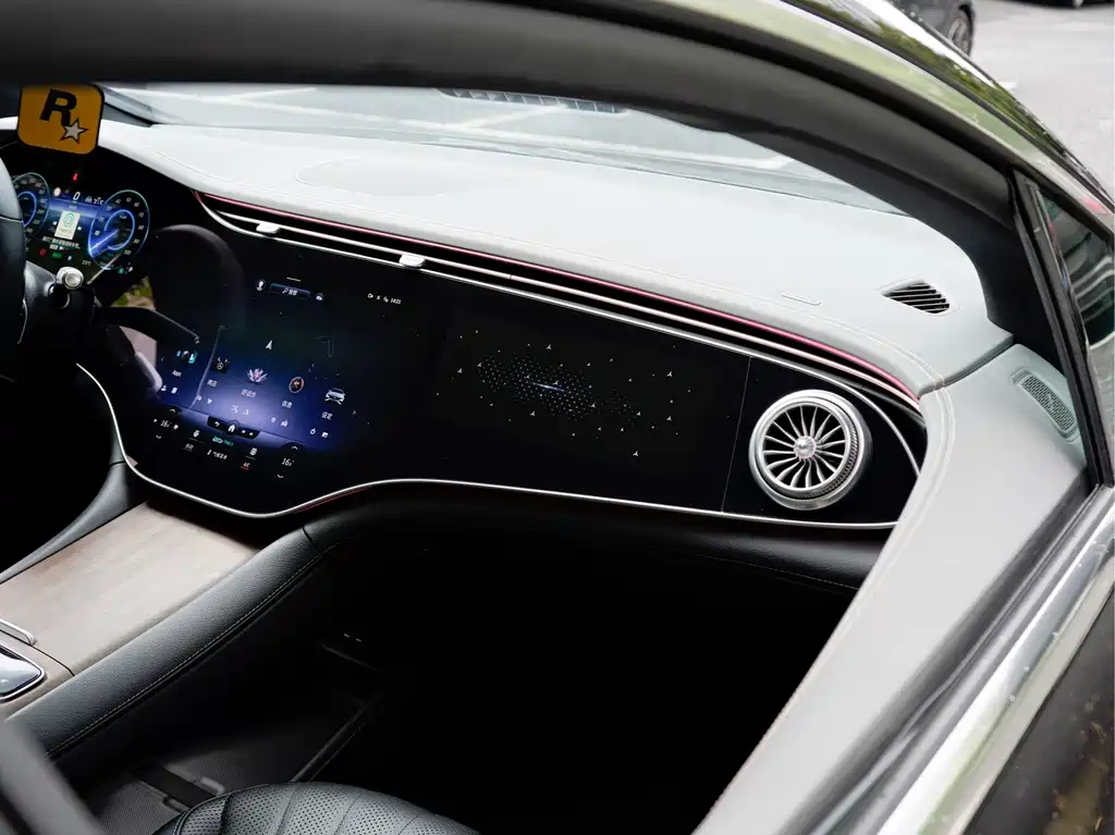 Mercedes-Benz EQS 2023 — фото 19