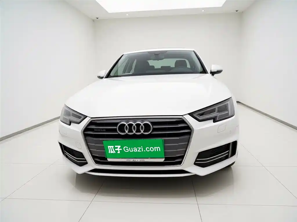 Audi A4L 2017