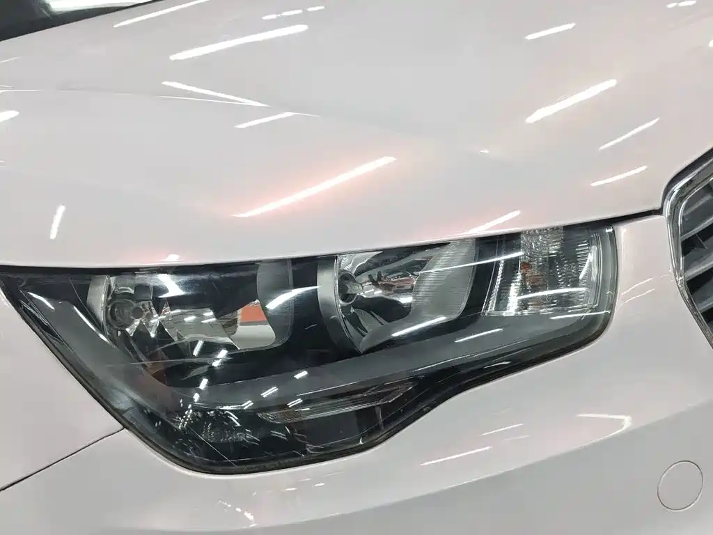 Audi A1 2014 — фото 10