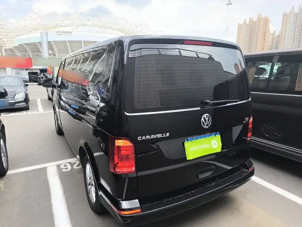 Volkswagen Caravelle 2018