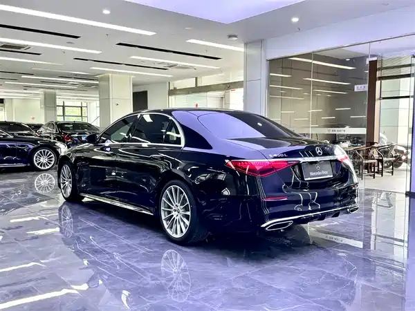 Mercedes-Benz S-Class 2022