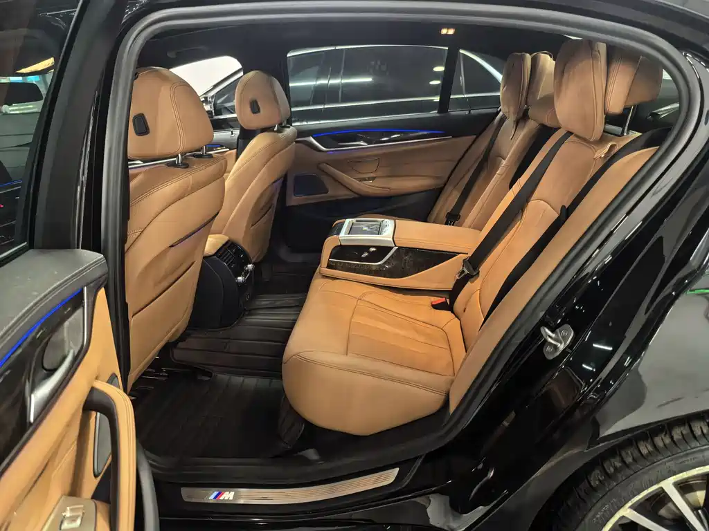 BMW 5 Series 2020