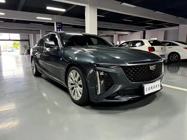 Cadillac CT6 2023