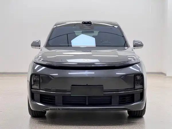Li Auto L8 2024