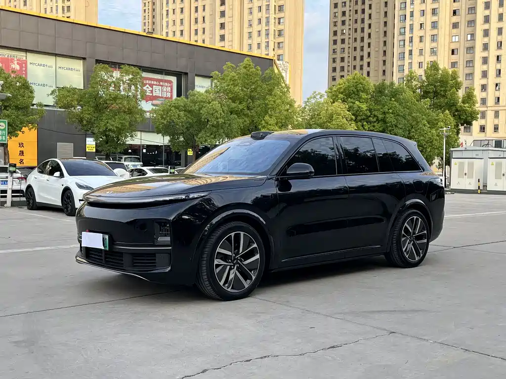 Li Auto Li L8 2024