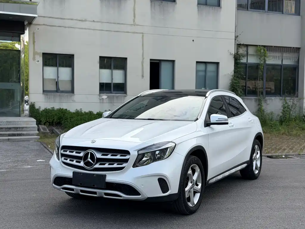 Mercedes-Benz GLA 2018