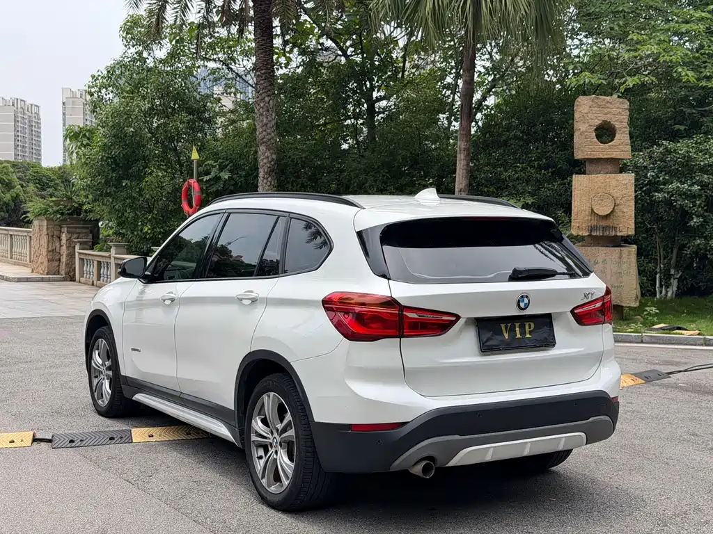 BMW X1 2018 — фото 5