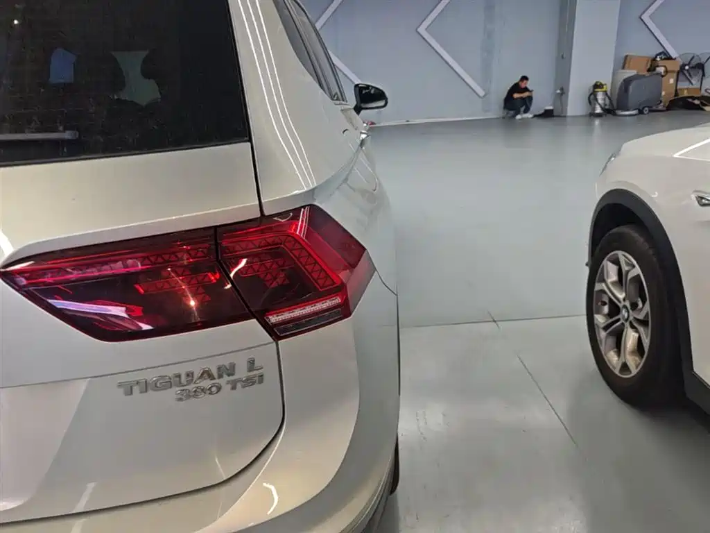 Volkswagen Tiguan L 2019 — фото 8
