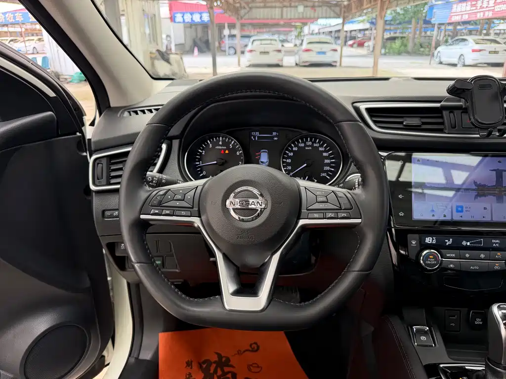 Nissan Qashqai 2022 — фото 9