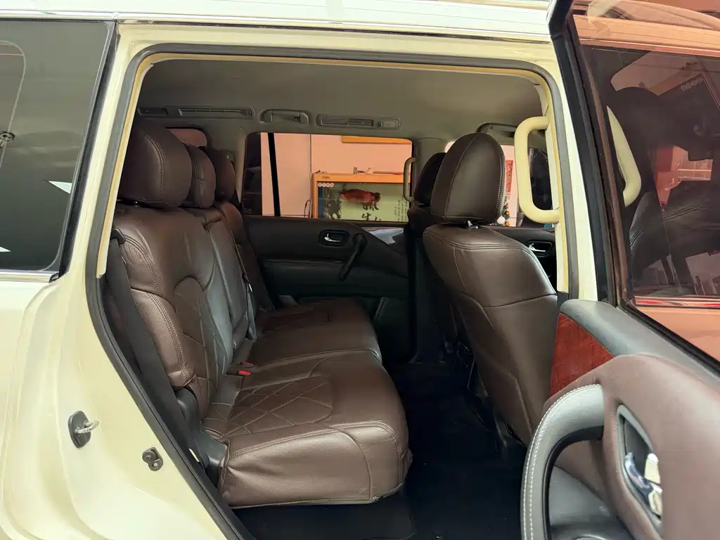 Nissan Patrol 2019 — фото 17