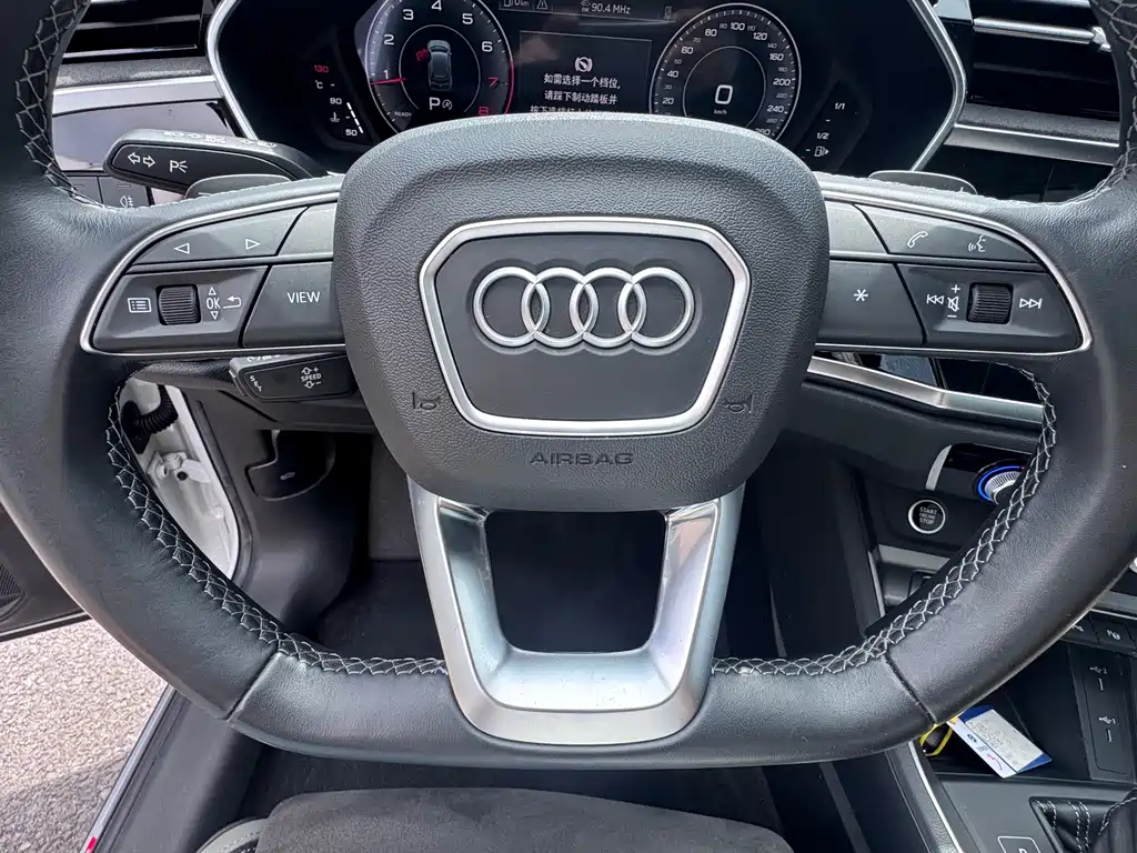 Audi Q3 2022 — фото 22