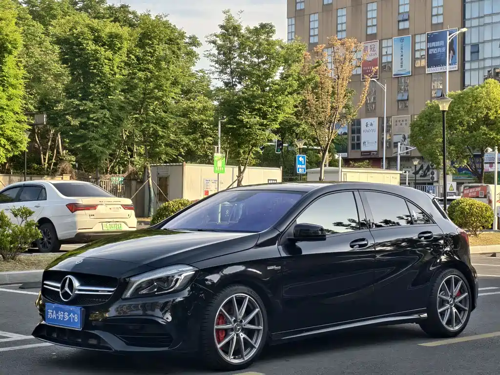Mercedes-Benz A-Class AMG 2018 — фото 1