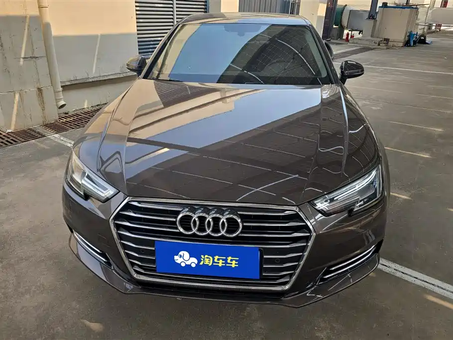 Audi A4L 2018 — фото 2