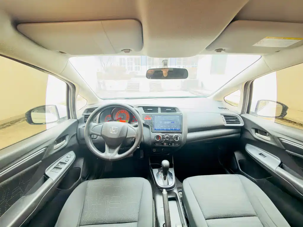 Honda Fit 2015 — фото 5