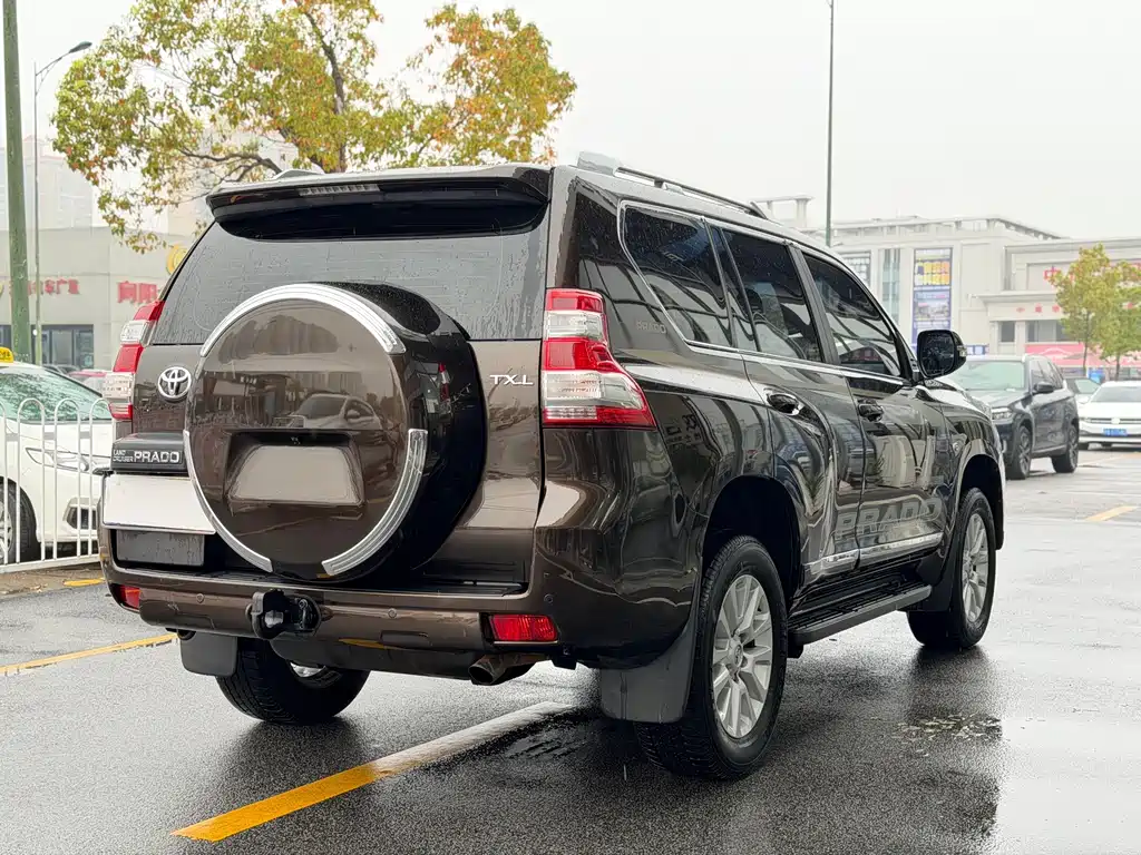 Toyota Prado 2018 — фото 4