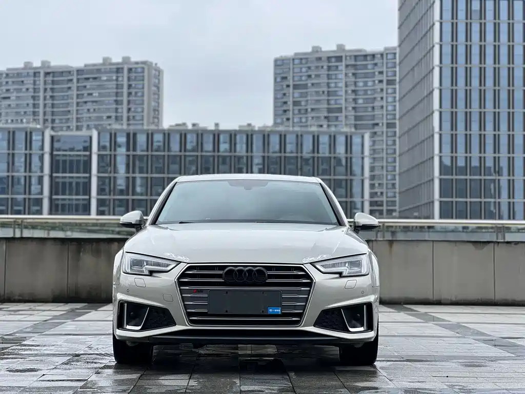 Audi A4L 2020 — фото 2