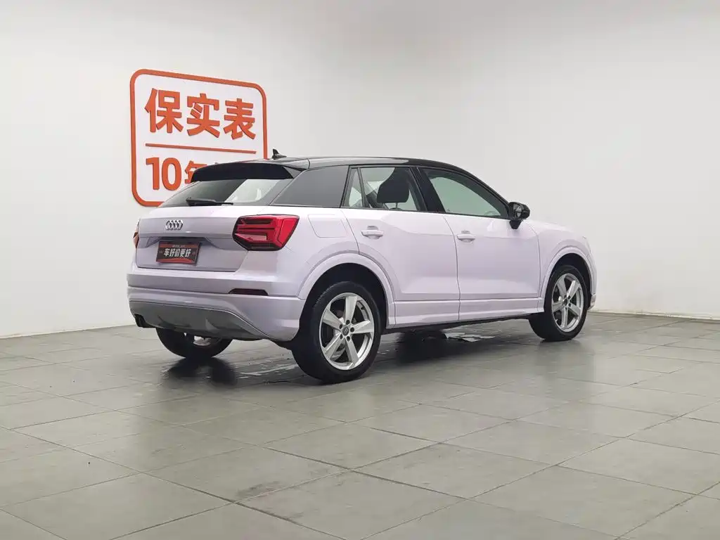 Audi Q2L 2019