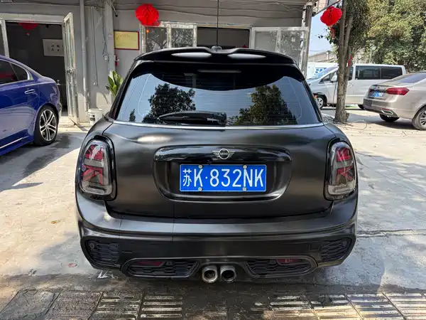 MINI MINI 2018