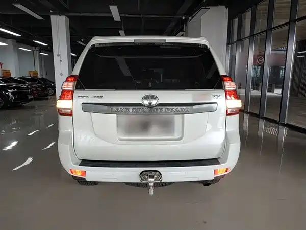 Toyota Prado 2016