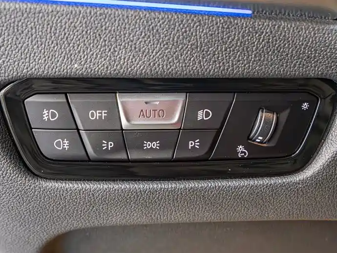 BMW 4 Series 2023 — фото 19