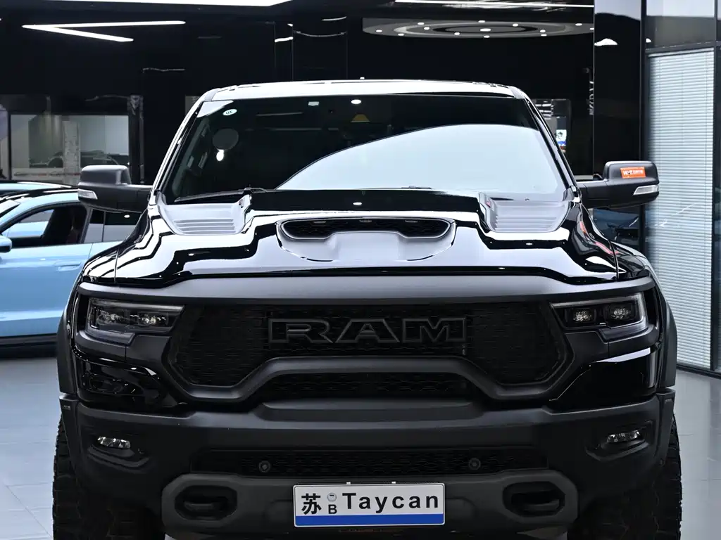 RAM Trucks 2023 — фото 2