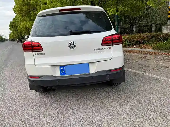Volkswagen Tiguan 2014 — фото 10