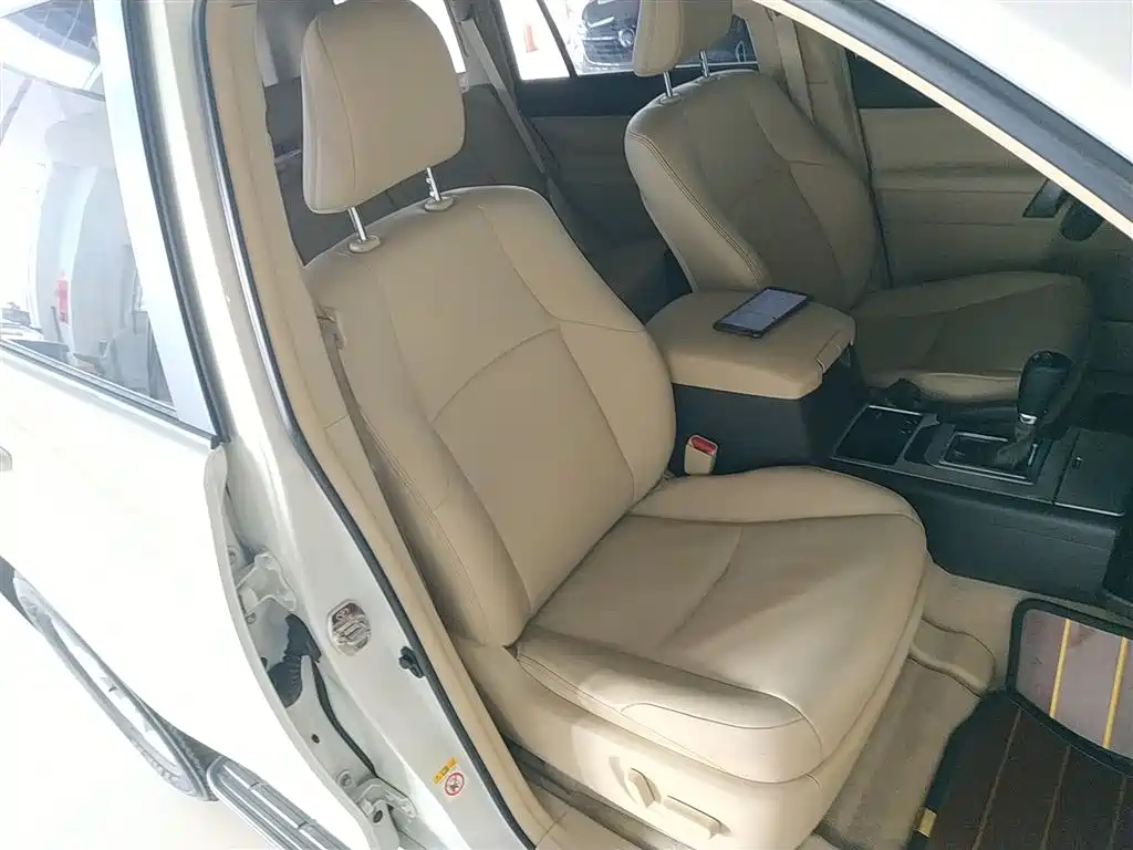 Toyota Prado 2017 — фото 20