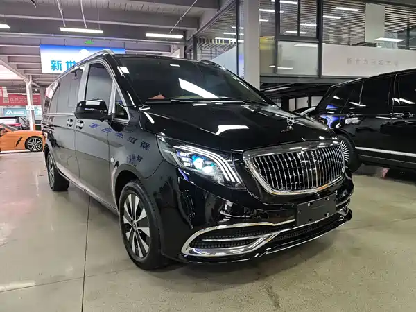 Mercedes-Benz Vito 2024