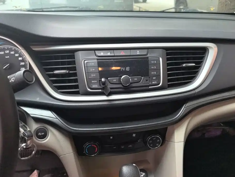 Buick Excelle GT 2015 — фото 13