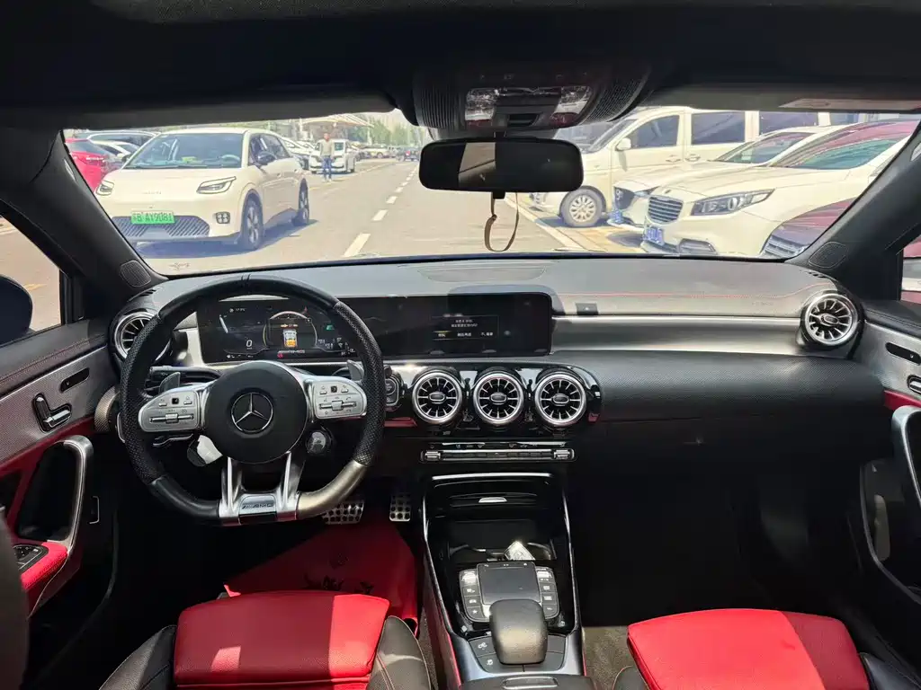 Mercedes-Benz A-Class AMG 2022 — фото 12
