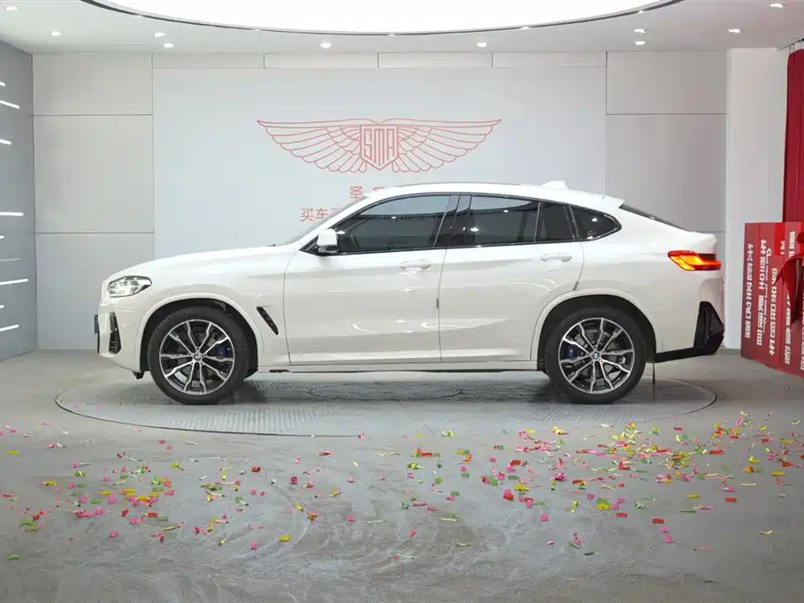 BMW X4 2022 — фото 2