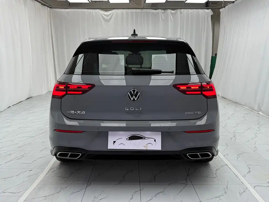Volkswagen Golf 2022