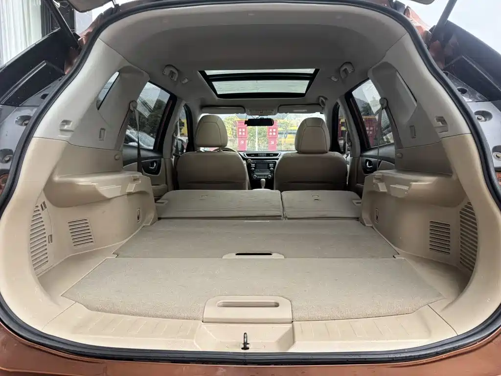 Nissan X-Trail 2017 — фото 10