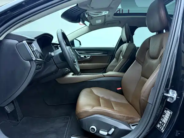 Volvo S90 2017