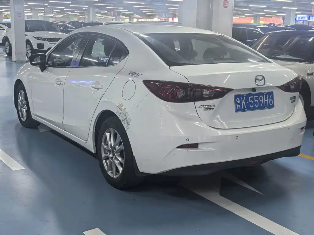 Mazda 3 Axela 2017
